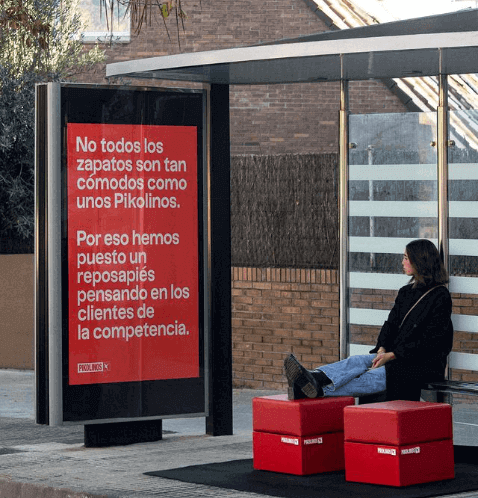 campaña publicitaria en marquesina Pikolinos